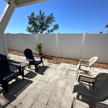 Alamanda Villa On Holmes Beach Exterior photo